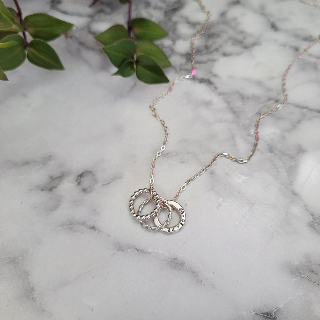 Wire 2025 hoop necklace